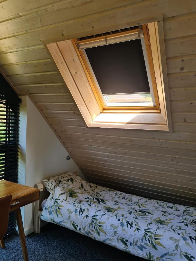 Vakantiehuis met hottub en barrelsauna Ommen Buitenkant foto