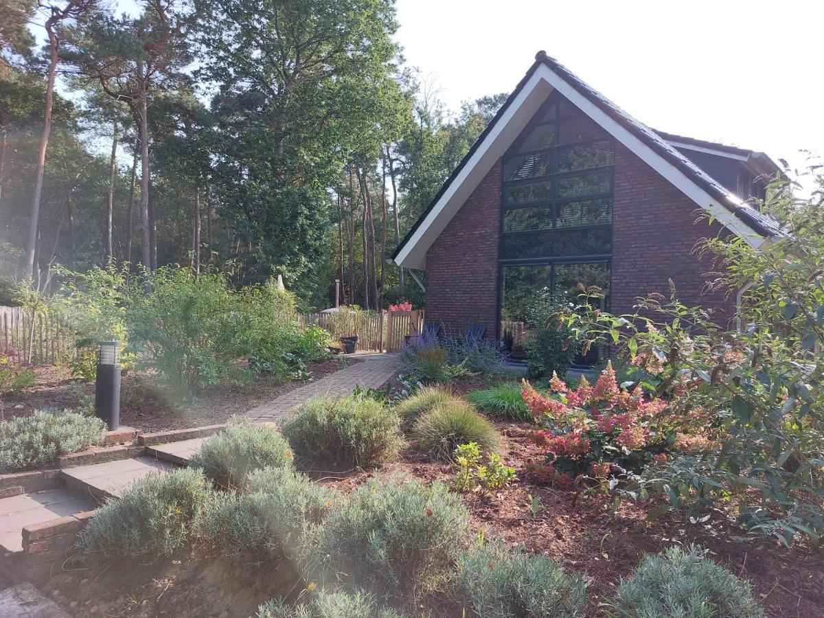 Vakantiehuis met hottub en barrelsauna Ommen Buitenkant foto