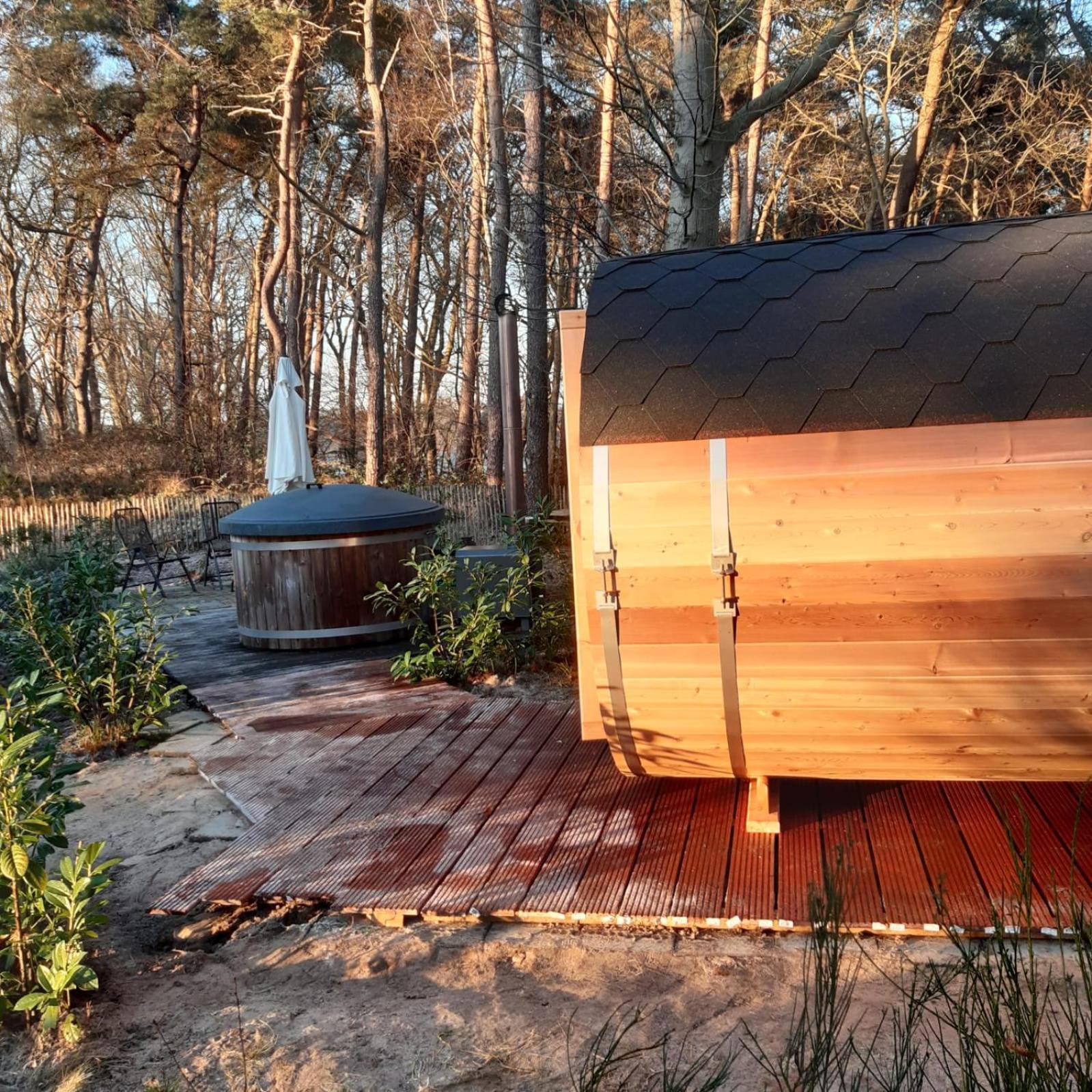 Vakantiehuis met hottub en barrelsauna Ommen Kamer foto